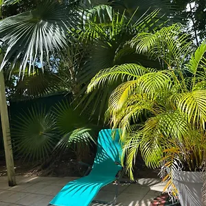  Hébergement de vacances Les Escales De Sainteanne